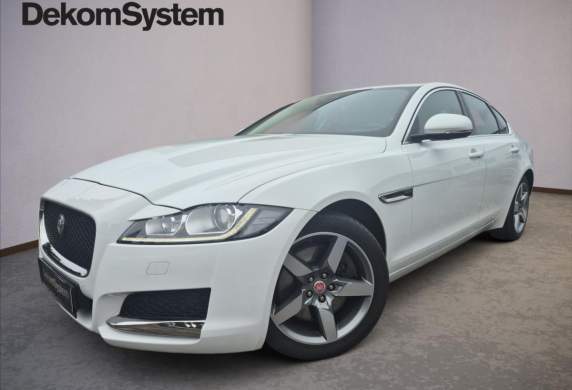 Jaguar - XF