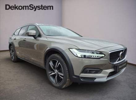 Volvo - V90