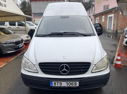 Mercedes-Benz - Vito