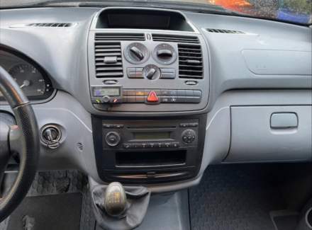 Mercedes-Benz - Vito