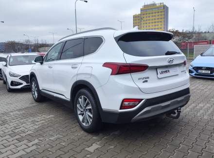 Hyundai - Santa FE