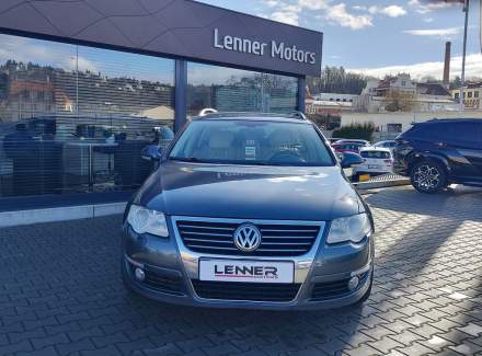 Volkswagen - Passat