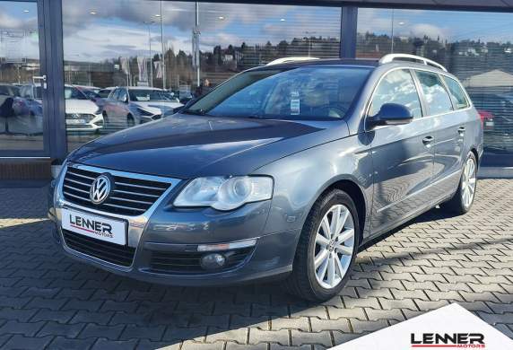 Volkswagen - Passat