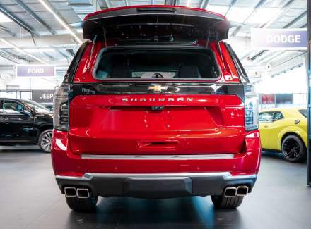 Chevrolet - Suburban