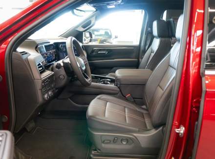 Chevrolet - Suburban