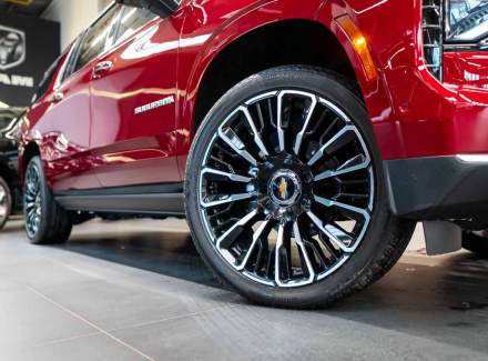 Chevrolet - Suburban