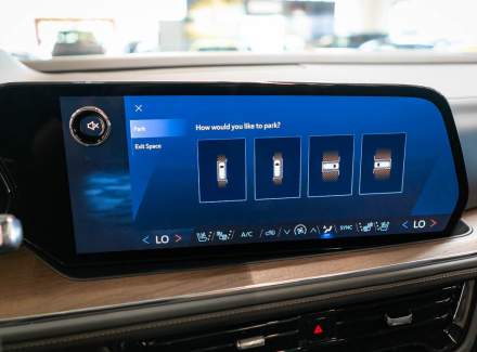 Chevrolet - Suburban