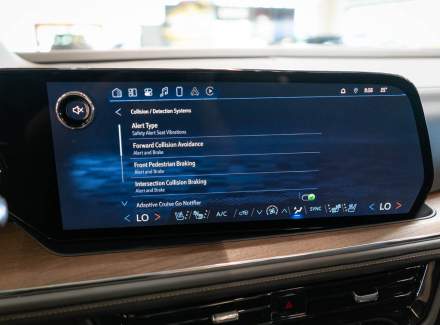 Chevrolet - Suburban