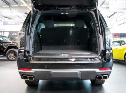 Chevrolet - Suburban