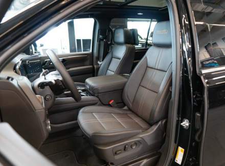 Chevrolet - Suburban