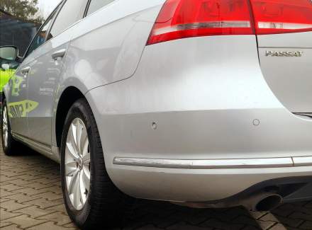 Volkswagen - Passat