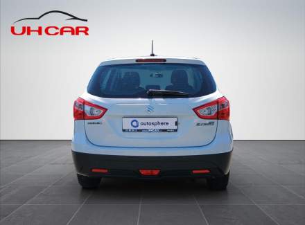 Suzuki - SX4