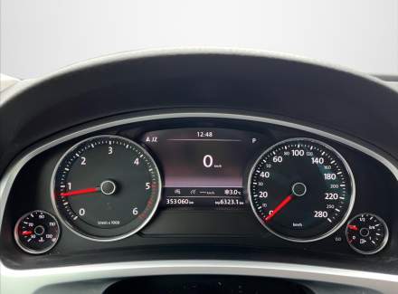 Volkswagen - Touareg