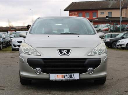 Peugeot - 307