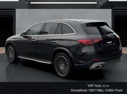 Mercedes-Benz - GLC