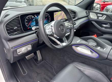 Mercedes-Benz - GLE