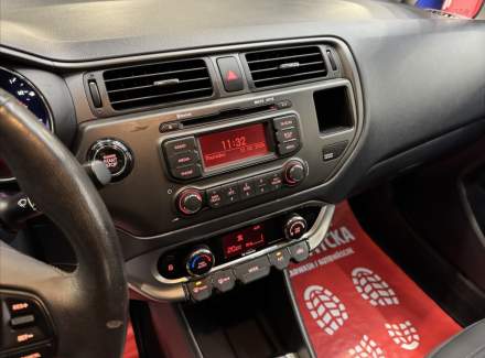 Kia - Rio