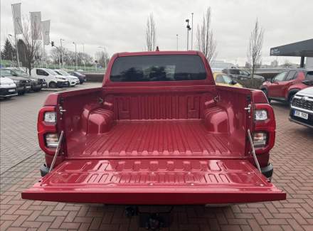 Toyota - Hilux