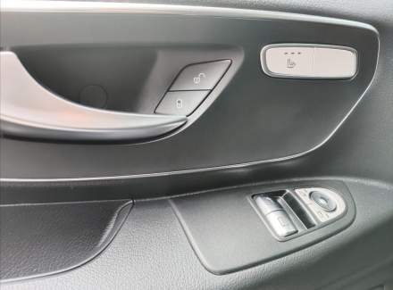 Mercedes-Benz - Vito