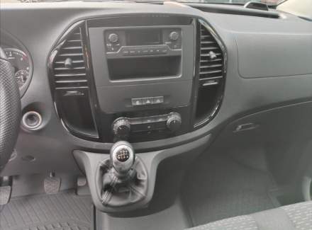 Mercedes-Benz - Vito