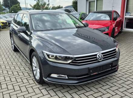 Volkswagen - Passat