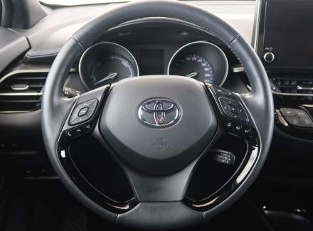 Toyota - C-HR