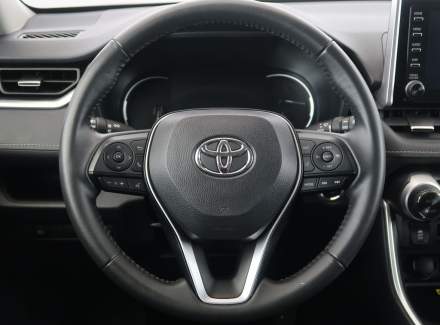 Toyota - RAV 4