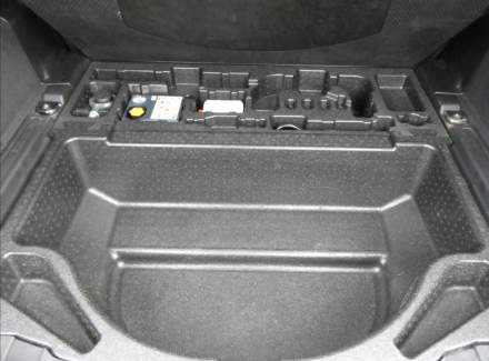 Land Rover - Discovery Sport