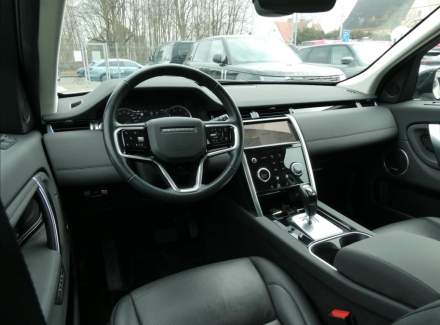 Land Rover - Discovery Sport