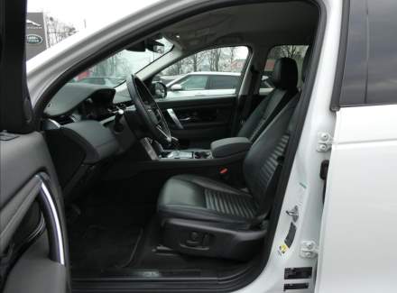 Land Rover - Discovery Sport