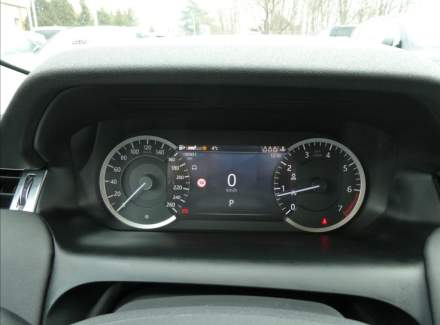 Land Rover - Discovery Sport