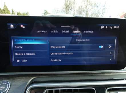 Mercedes-Benz - V-class