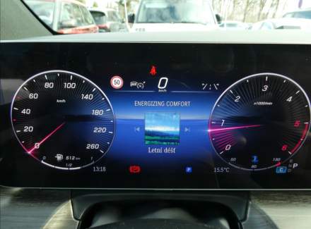 Mercedes-Benz - V-class