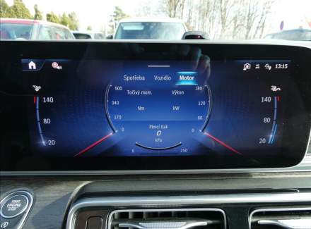 Mercedes-Benz - V-class