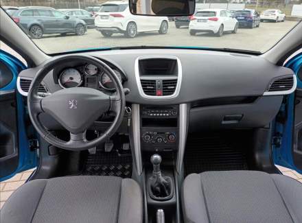 Peugeot - 207