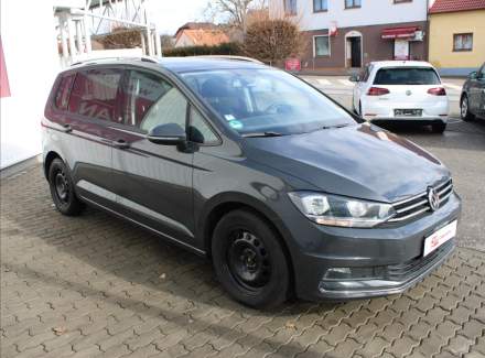 Volkswagen - Touran