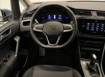 Volkswagen - Touran