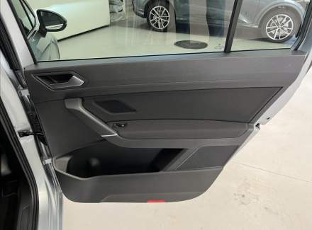 Volkswagen - Touran