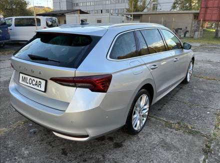 Škoda - Octavia