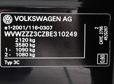 Volkswagen - Passat