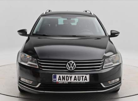 Volkswagen - Passat