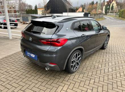 BMW - X2