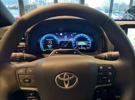 Toyota - Camry