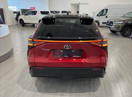 Toyota - bZ4X