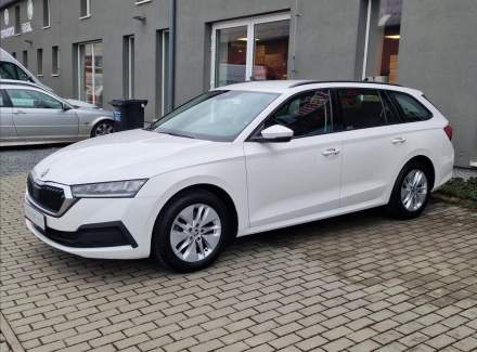 Škoda - Octavia