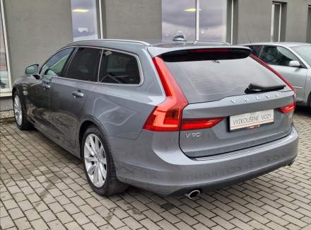 Volvo - V90