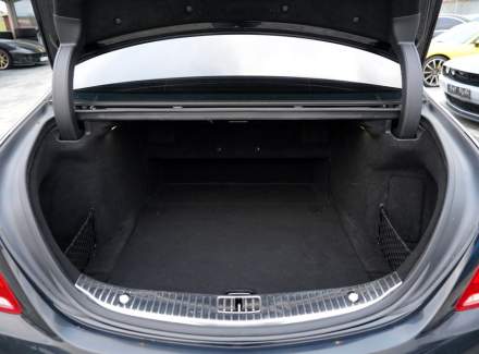 Mercedes-Benz - S-class