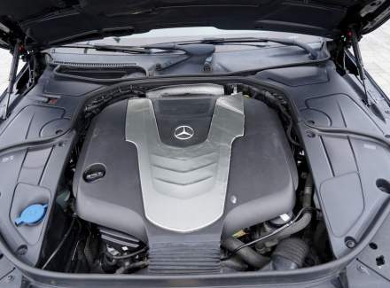 Mercedes-Benz - S-class