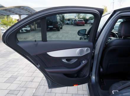 Mercedes-Benz - C-class