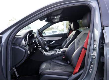 Mercedes-Benz - C-class